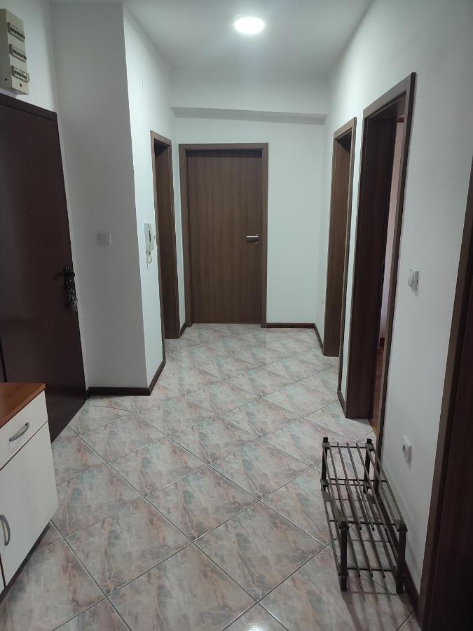 Antoni Apartment Скопье Экстерьер фото