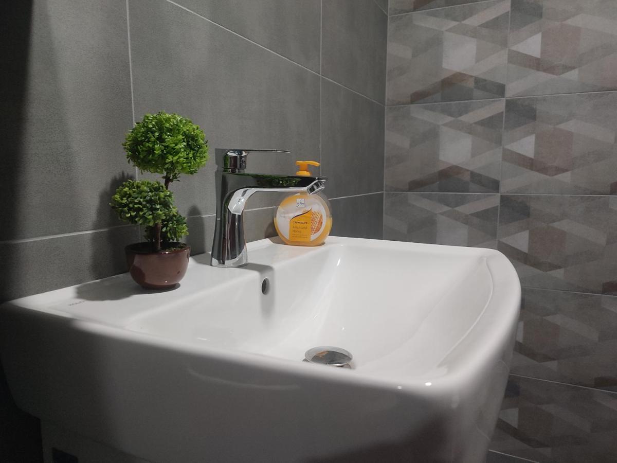 Antoni Apartment Скопье Экстерьер фото